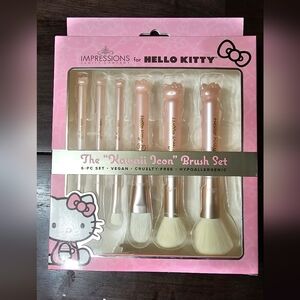 Impressions x Hello Kitty make up brush set
